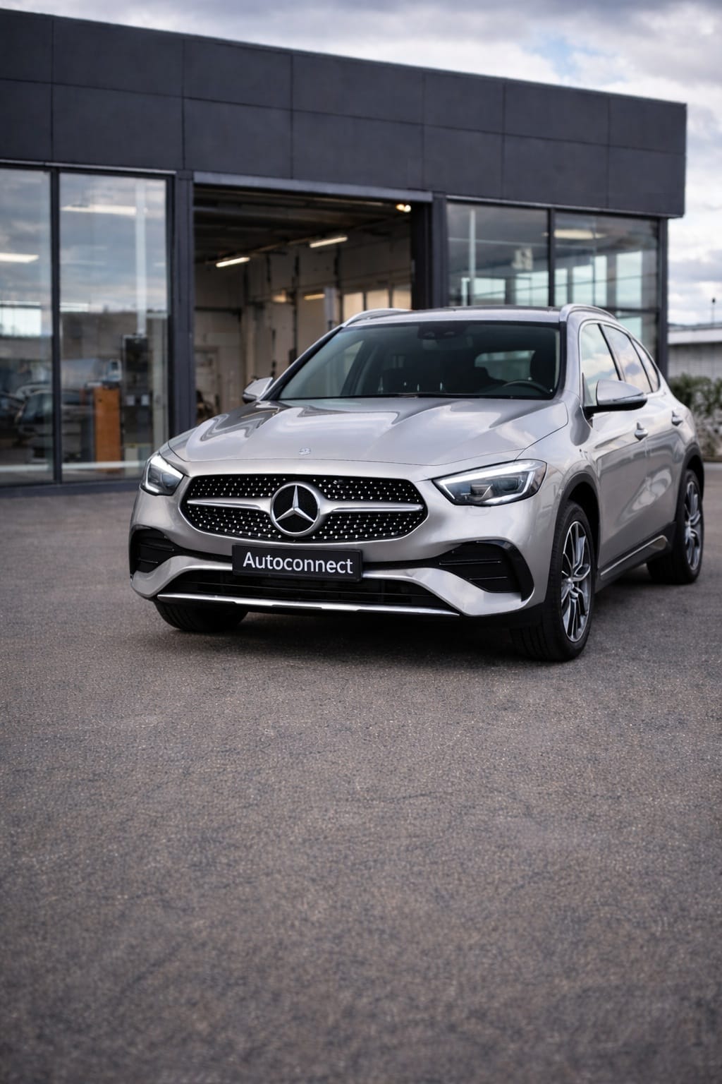 Vi overdrager din nye bil køreklar og på danske plader